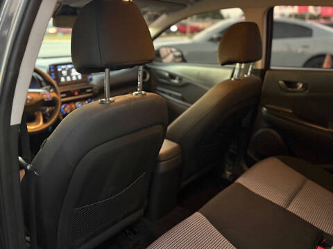 2021 Hyundai Kona SE