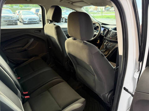 2015 Ford Escape S