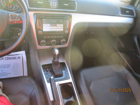 2012 Volkswagen Passat SE PZEV