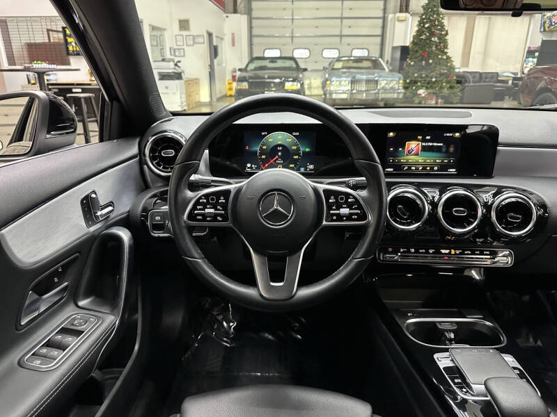 2020 Mercedes-Benz A-Class A 220