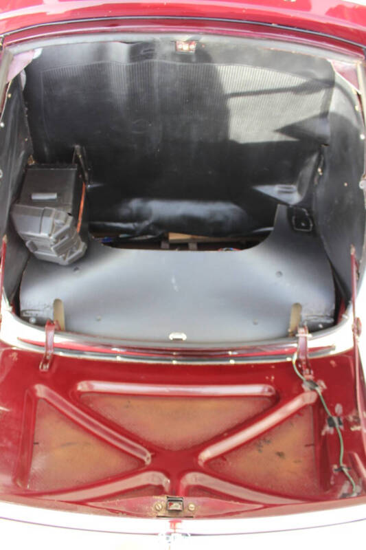 1946 Ford Super Deluxe