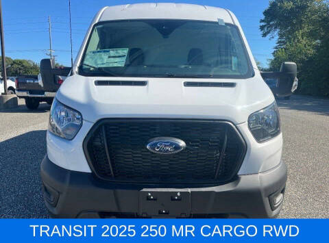 2025 Ford Transit 250