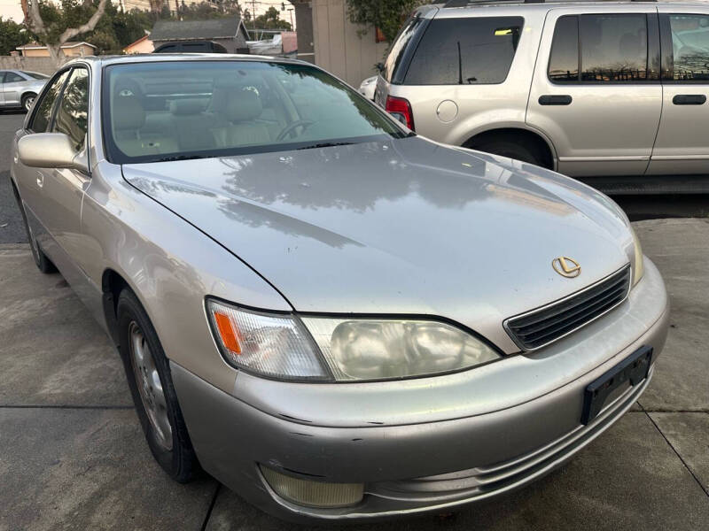 1998 Lexus ES 300 for sale at LUCKY MTRS in Pomona CA