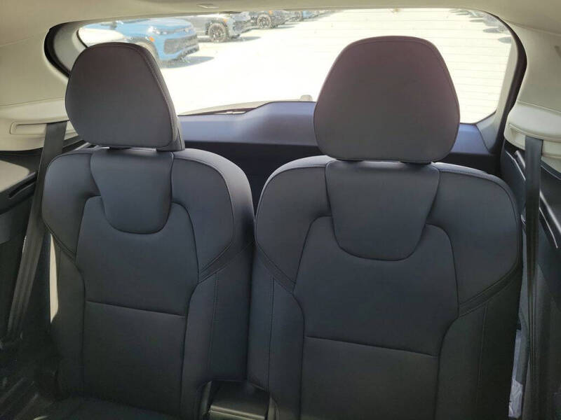 2026 Volvo XC90 B6 Plus 7P