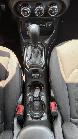 2017 Jeep Renegade Altitude
