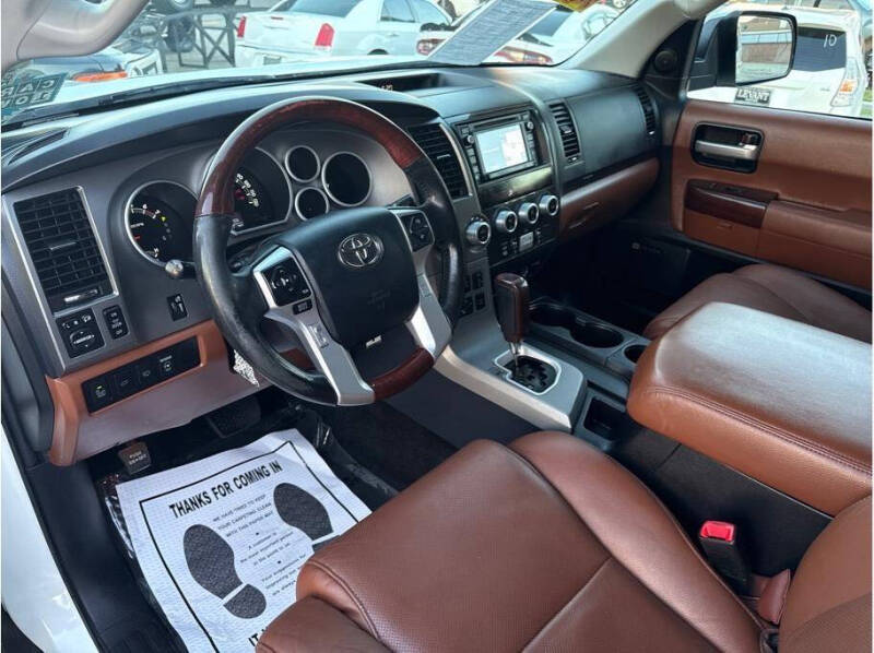 2016 Toyota Sequoia Platinum