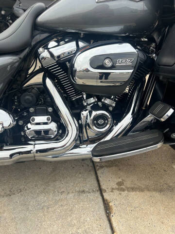 2021 Harley-Davidson Road Glide FLTRX