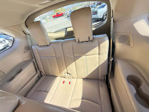 2015 Nissan Pathfinder SL