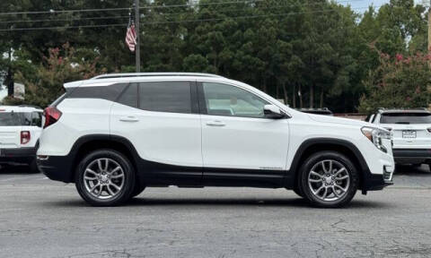 2024 GMC Terrain SLT