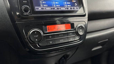 2021 Mitsubishi Mirage ES