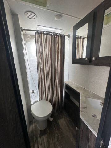2020 Starcraft RV SUPERLITE 241BH