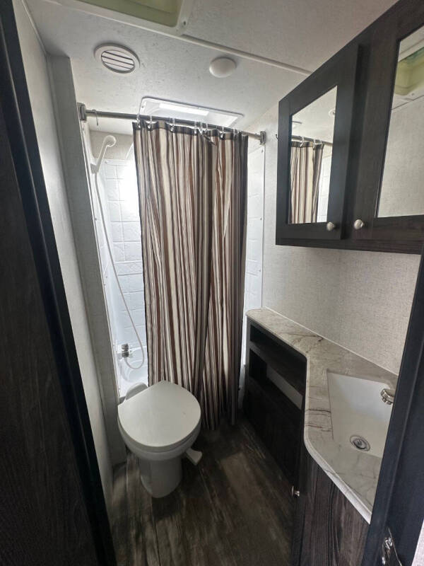 2020 Starcraft RV SUPERLITE 241BH