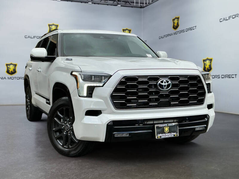 2023 Toyota Sequoia SR5