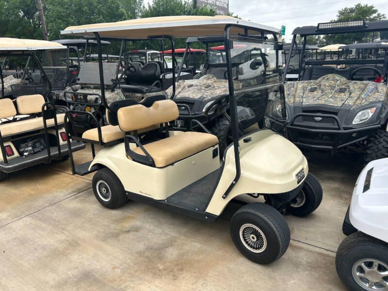2012 E-Z-GO 4 Passenger Electric