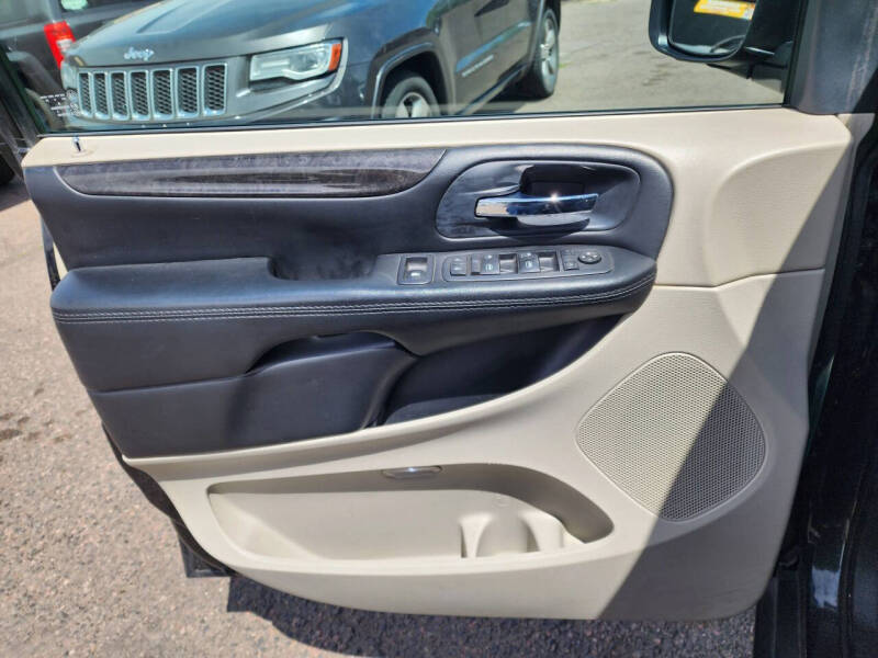 2016 Dodge Grand Caravan