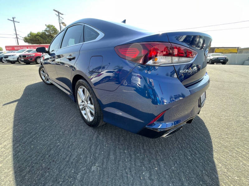 2018 Hyundai Sonata Sport photo 12