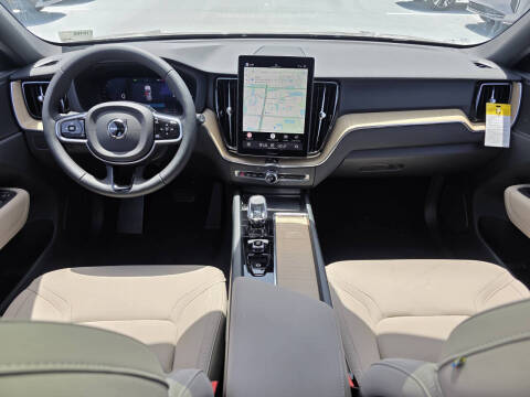 2026 Volvo XC60 T8 Plus