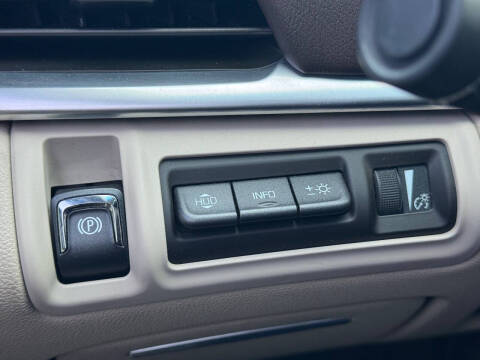 2013 Cadillac XTS Premium Collection