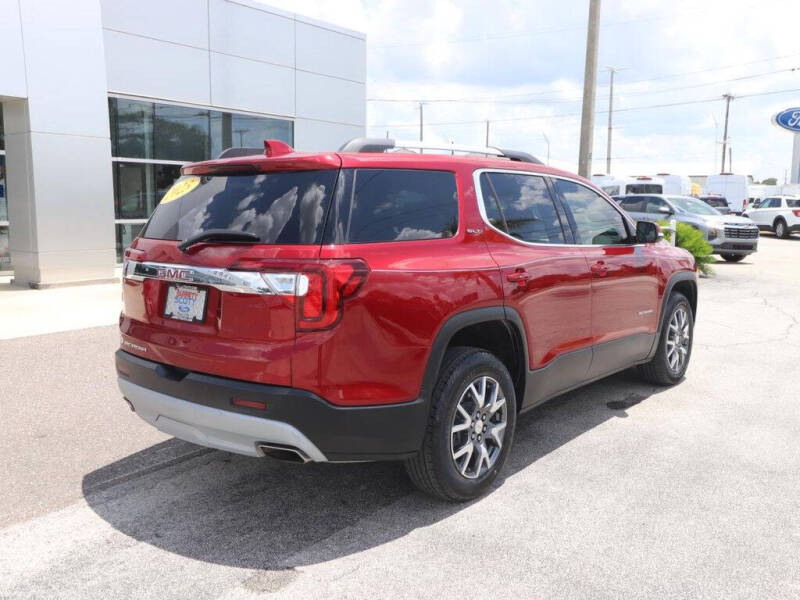 2023 GMC Acadia SLT