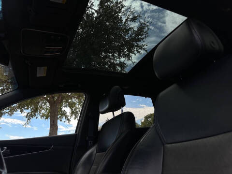 2017 Kia Sorento SX Limited V6
