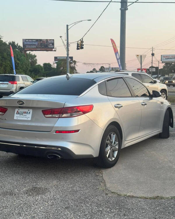 2019 Kia Optima LX