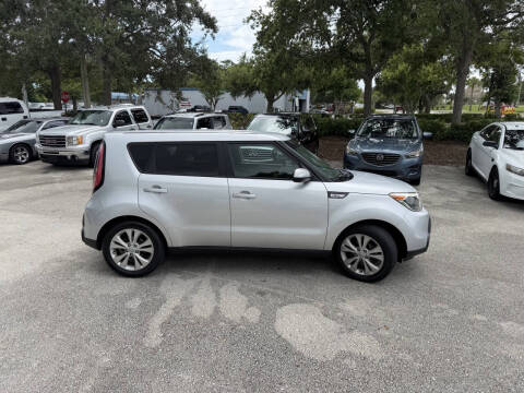 2015 Kia Soul +
