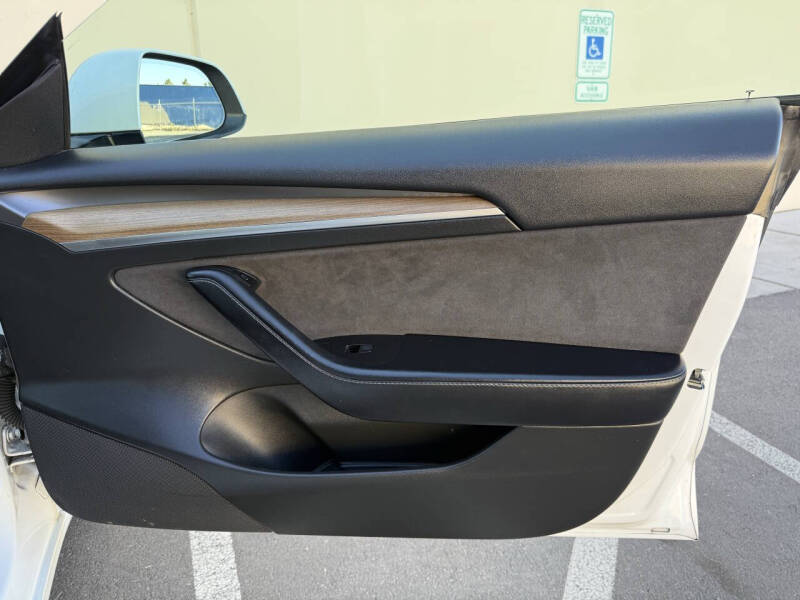 2023 Tesla Model 3 Long Range