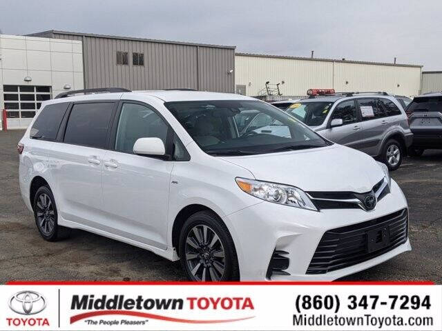 2019 toyota sienna le for sale