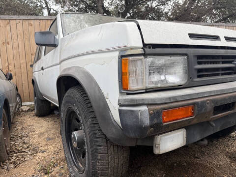 1991 Nissan Pathfinder XE