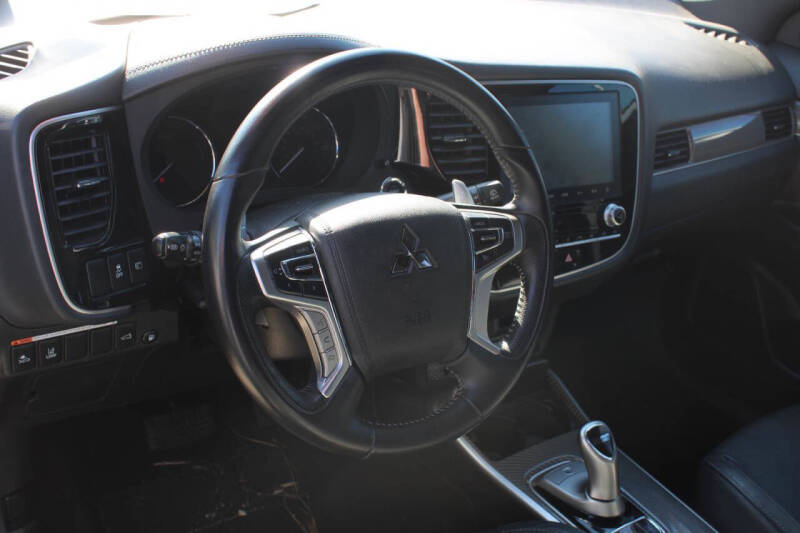 2020 Mitsubishi Outlander PHEV SEL