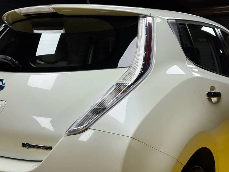 2012 Nissan LEAF