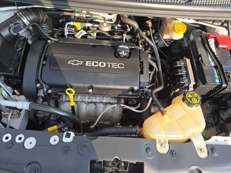 2016 Chevrolet Sonic LS Auto