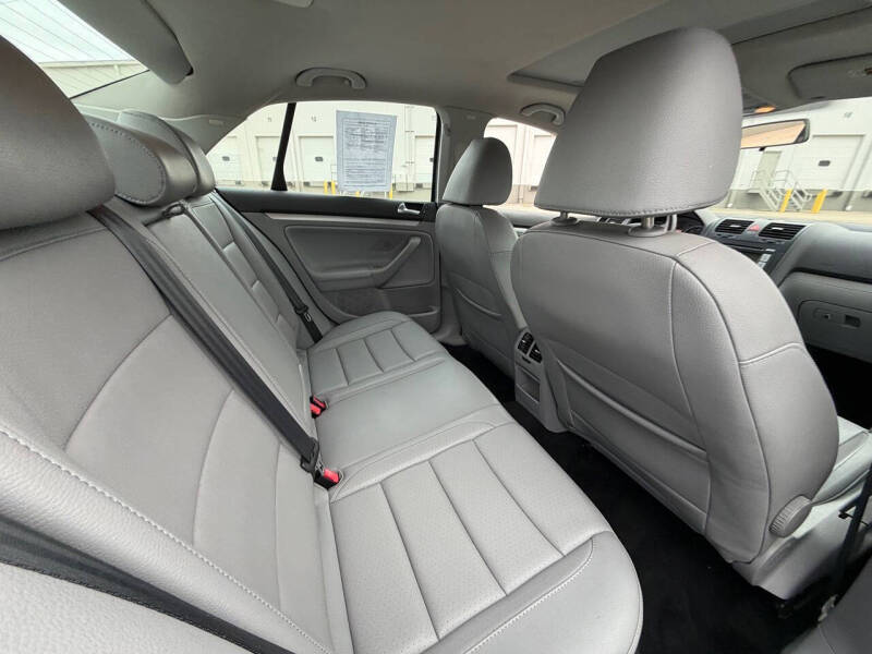 2009 Volkswagen Jetta SEL