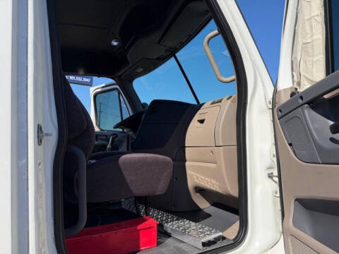 2014 Freightliner Cascadia