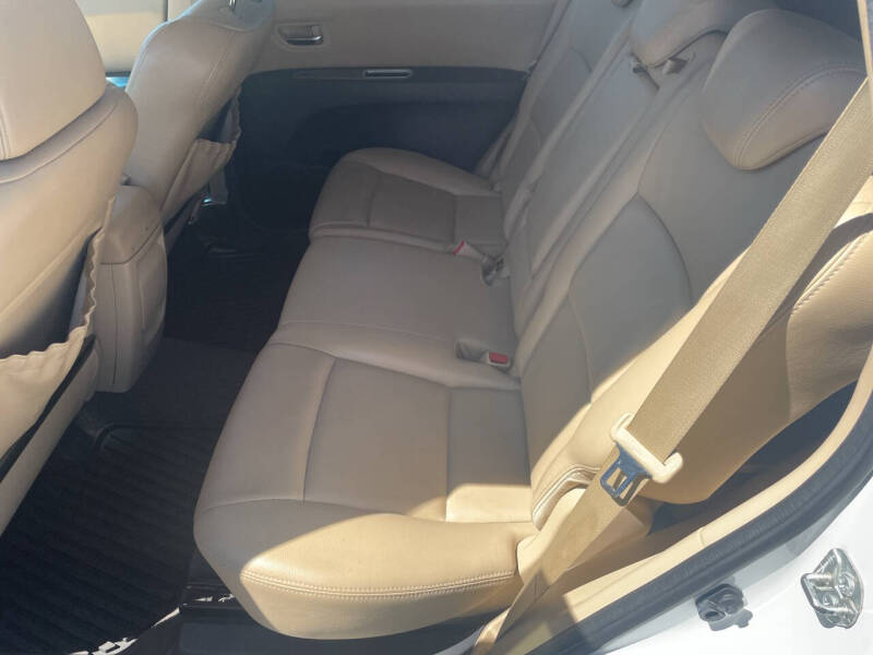 2008 Subaru Tribeca Ltd. 5-Pass.