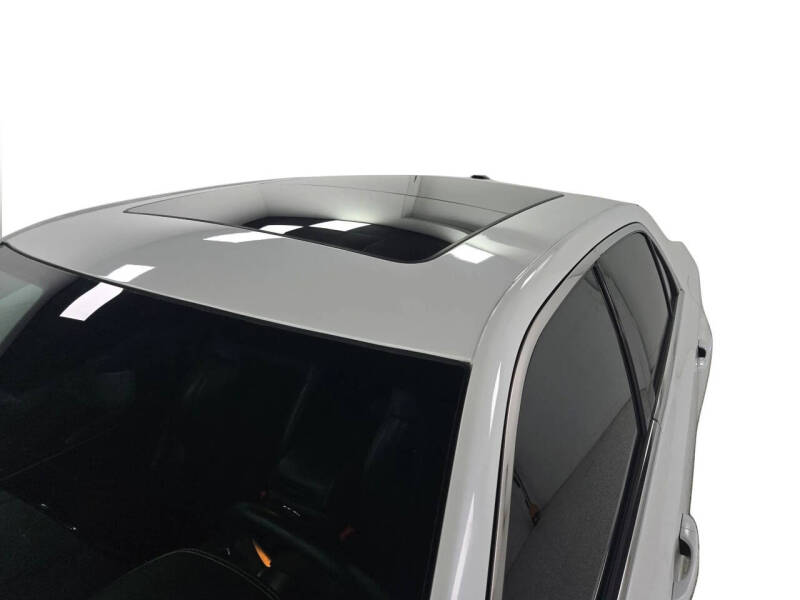 2012 Chrysler 300 SRT8