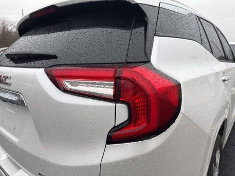 2022 GMC Terrain Denali