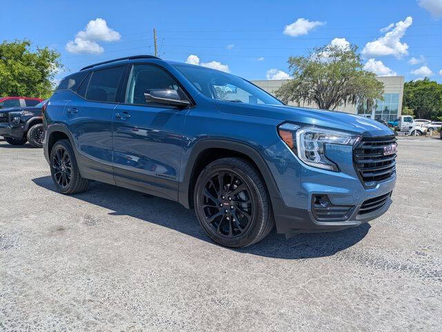 2024 GMC Terrain SLT