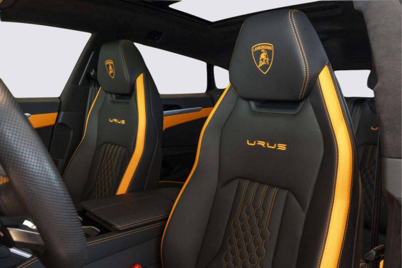 2024 Lamborghini Urus S