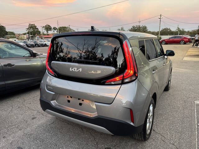 2023 Kia Soul LX