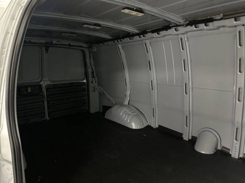 2026 Chevrolet Express 3500