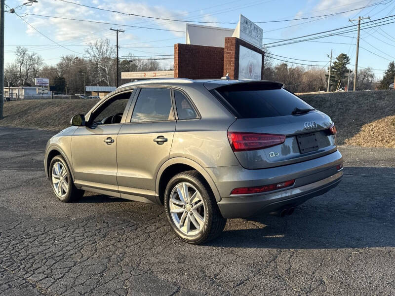 2017 Audi Q3 2.0T Premium
