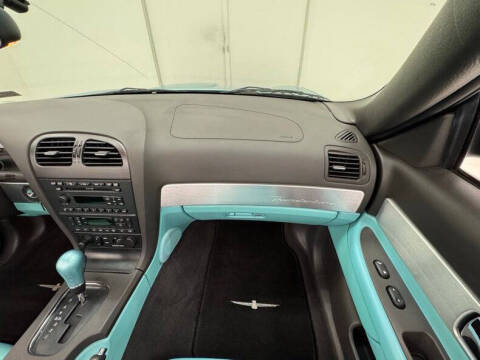 2002 Ford Thunderbird Deluxe