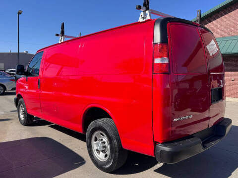 2021 Chevrolet Express 2500