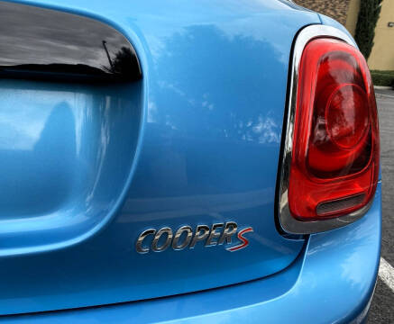 2015 MINI Hardtop 4 Door Cooper S