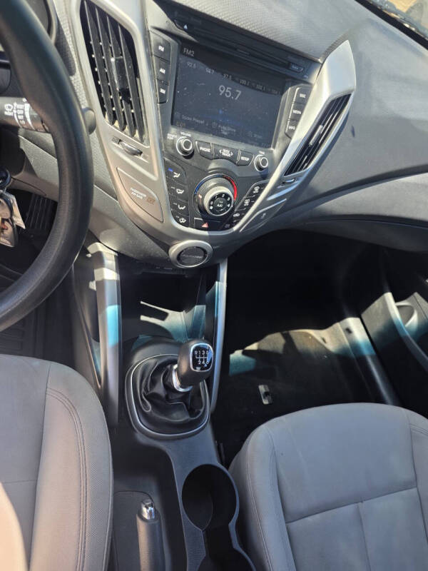 2013 Hyundai Veloster
