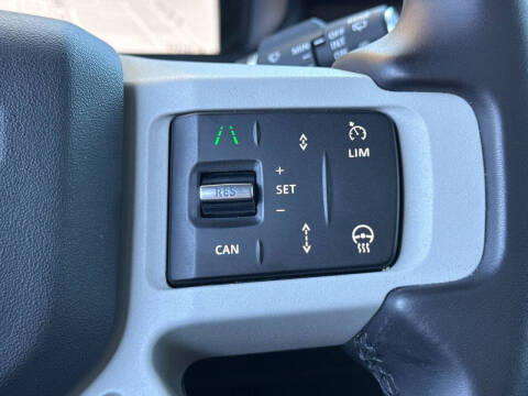 2024 Land Rover Defender 110 P300 S