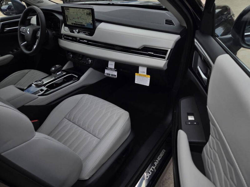 2026 Mitsubishi Outlander SEL