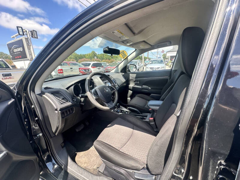 2019 Mitsubishi Outlander Sport ES