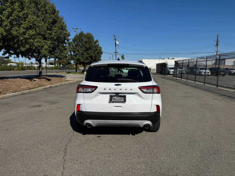 2020 Ford Escape S